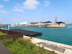 水岸商圈2