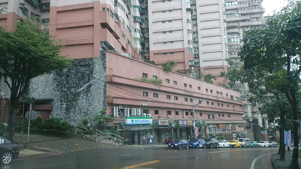 安樂國城商圈1
