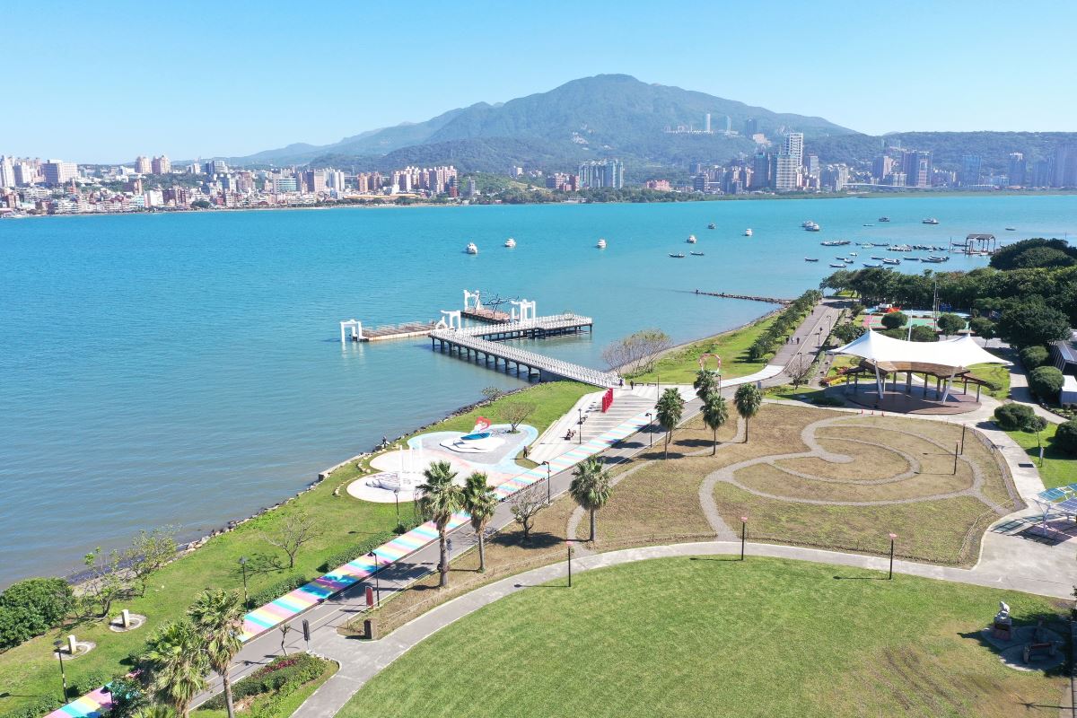 八里渡船頭商圈